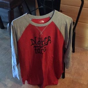 North Face baseball tee size L